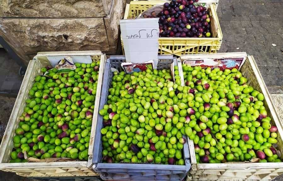 Wadi Nisnas Market, Haifa: fresh olives